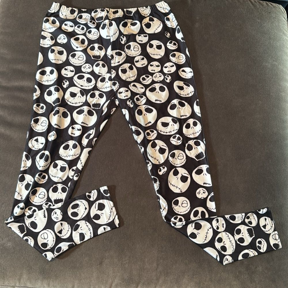 Women’s Black & White Skull Face Halloween Ankle Length Leggings Size XL NEW